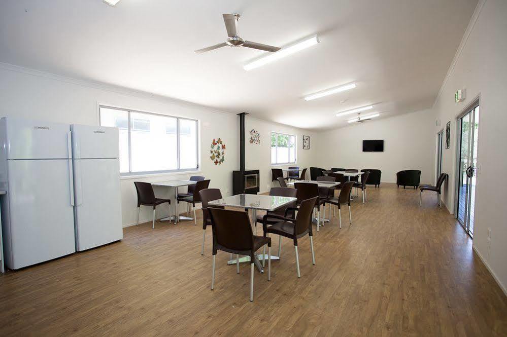 Nrma Bright Holiday Park Esterno foto